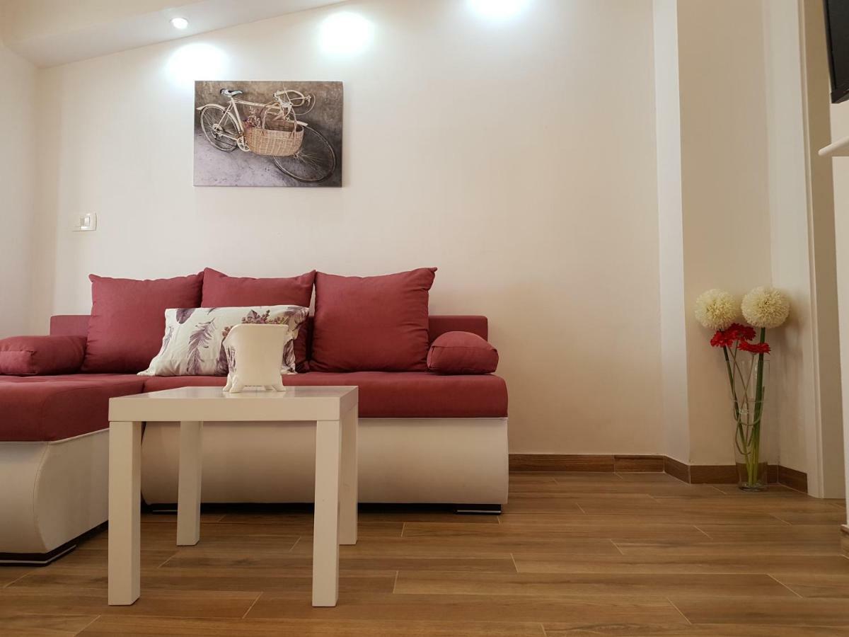 Apartment Ulika Marčana Eksteriør bilde