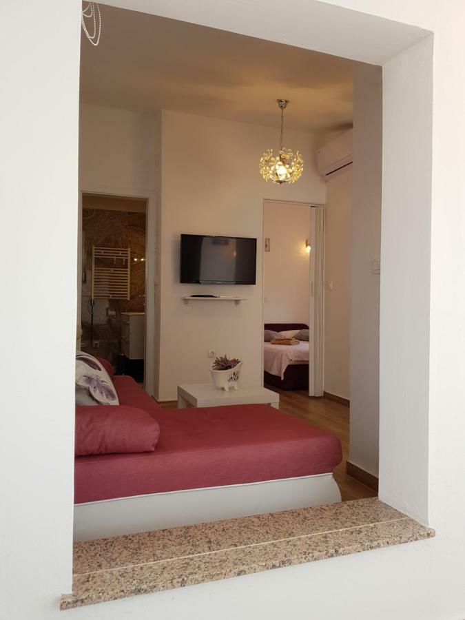 Apartment Ulika Marčana Eksteriør bilde